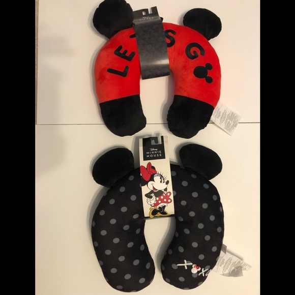New Disney Mickey and Minnie Mouse Travel Pillow - Picture 1 of 7